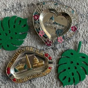 Pair of Vintage 1960’s Washington DC Ashtrays